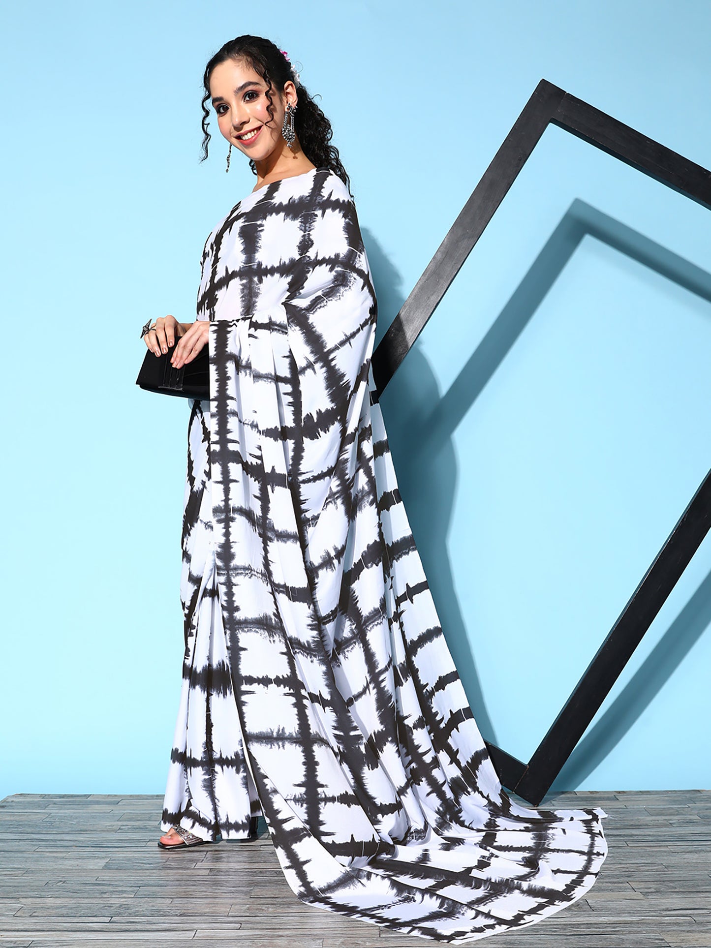 WHITE GLIMPS VOL.4 SAREE