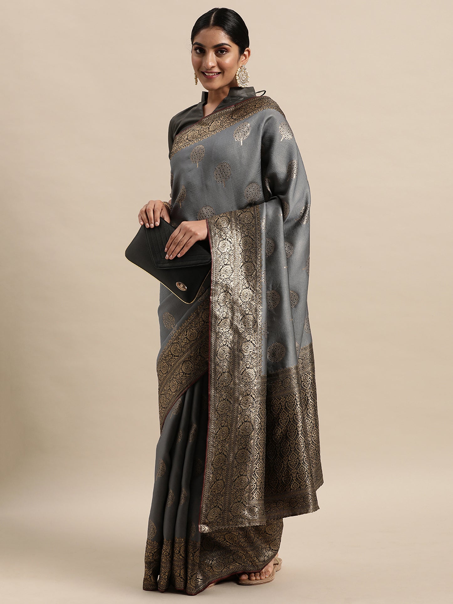 GREY DAVINA VOL.4 SILK