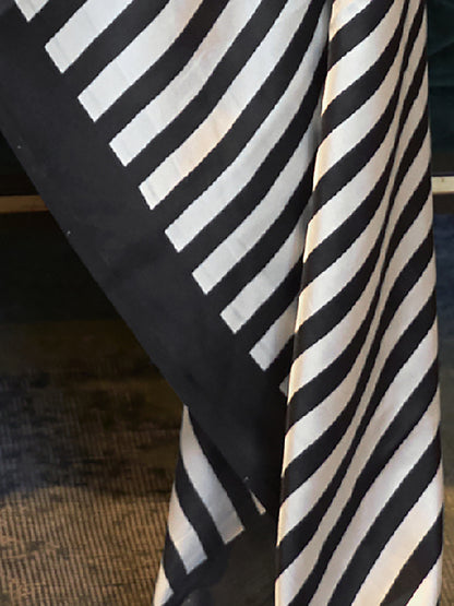 OFF WHITE KALIZEY SAREE