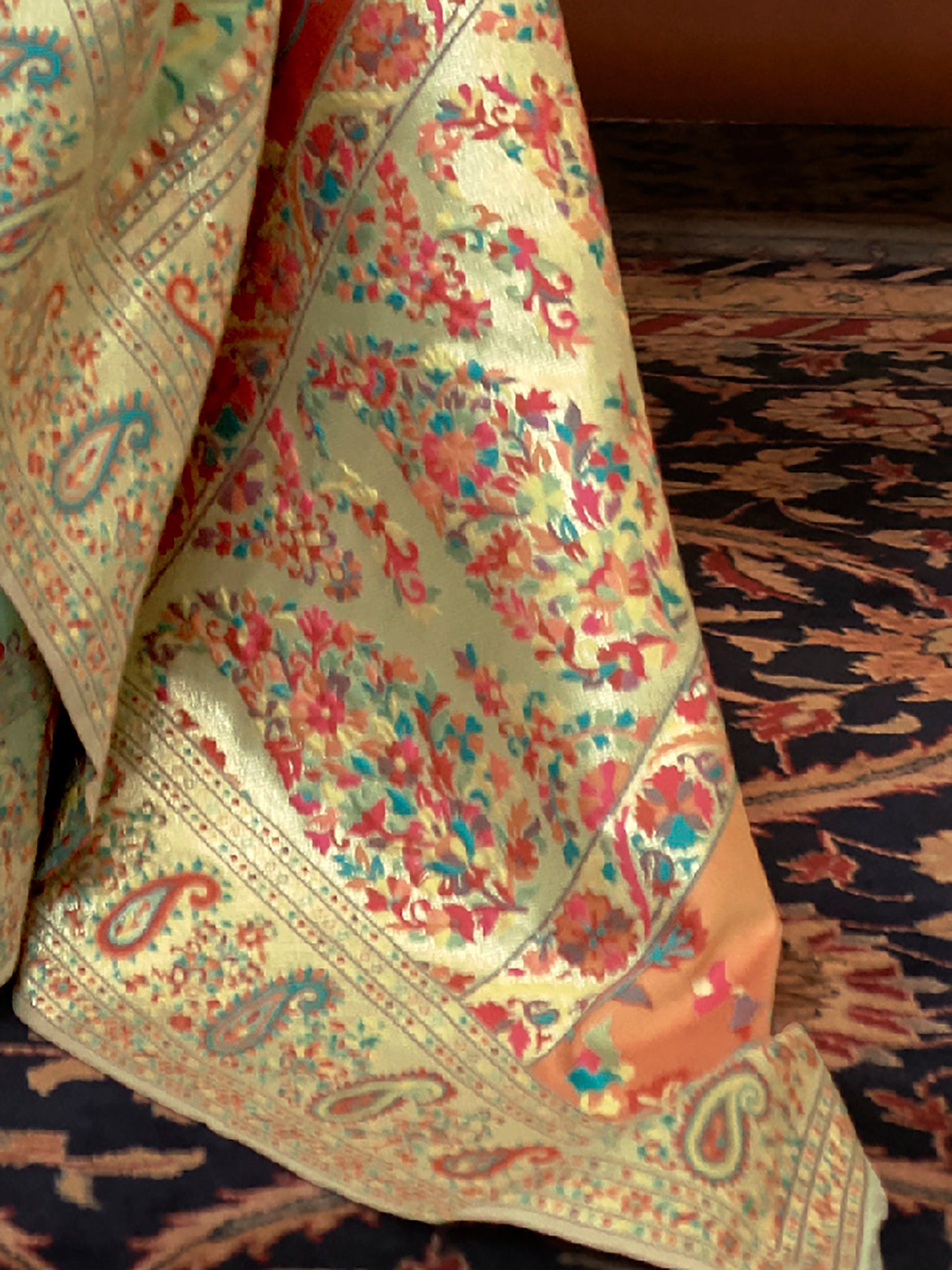 GREEN KASHIFA SILK